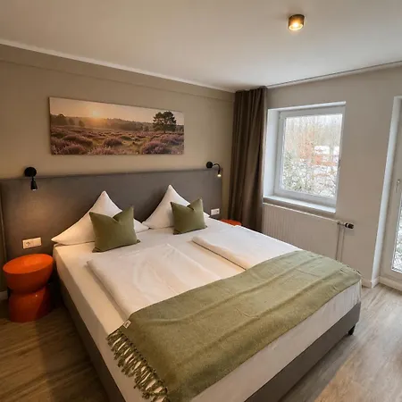 Uno Smart Wietzendorf 酒店